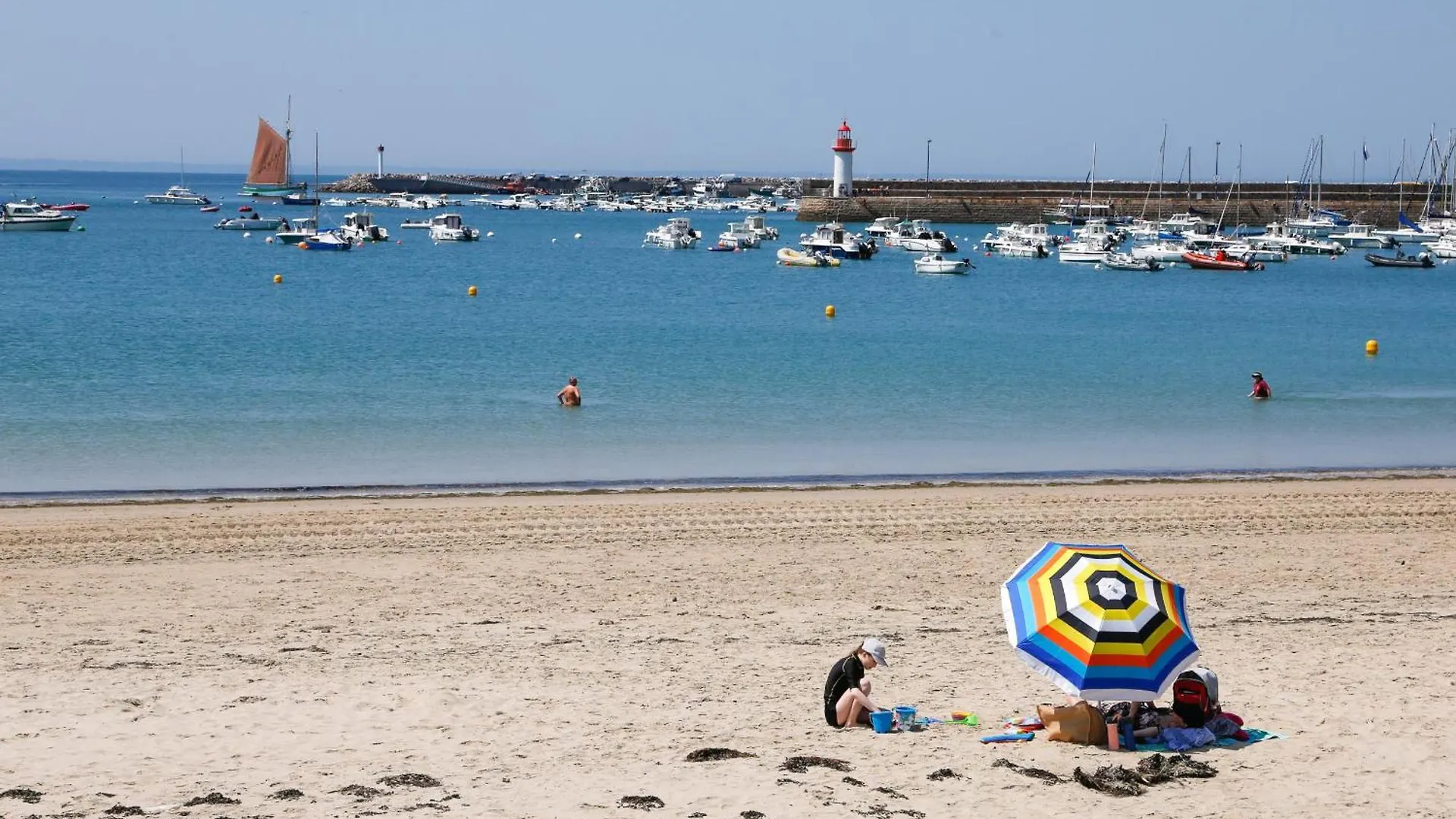 25M De La Plage, Vue Mer, Appartement Pour 4 Erquy 0*,  Frankrig